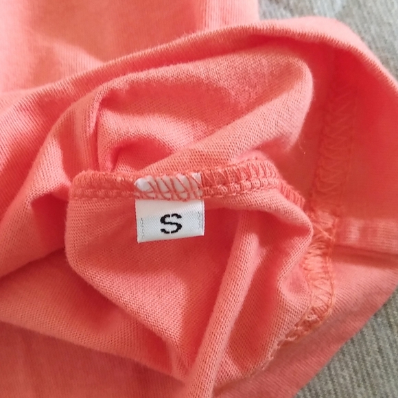 Roxy Surfboards🏄 and Palm Tree🌴 Tee - NWT - Picture 4 of 12